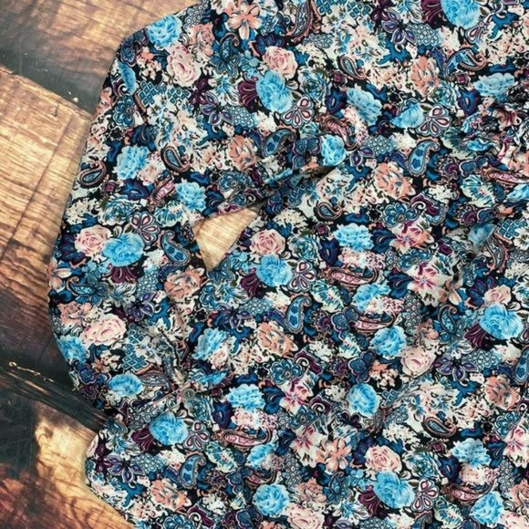 RELISTED J. Crew Floral Ruffle Blouse - Picture 3 of 8